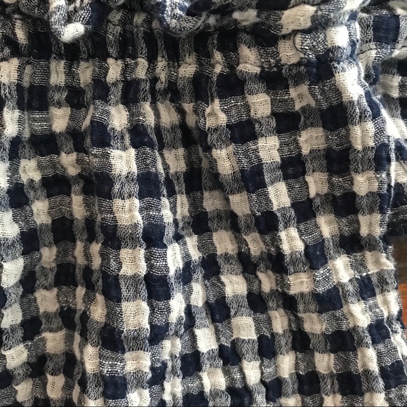 LAST CHANCE**Blue Gingham Off the Shoulder CropTop - Picture 5 of 7